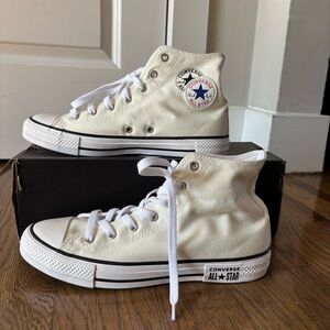 Converse Classic Chuck Taylor All Star Canvas Off White Size 7